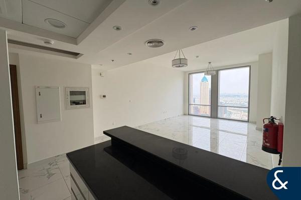 2 Bed | High Floor | Vacant | Full Canal View